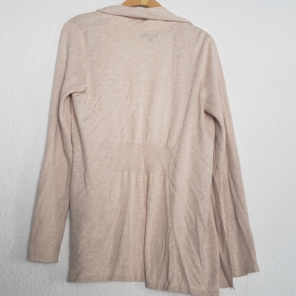 Sweater - Picture 2 of 4